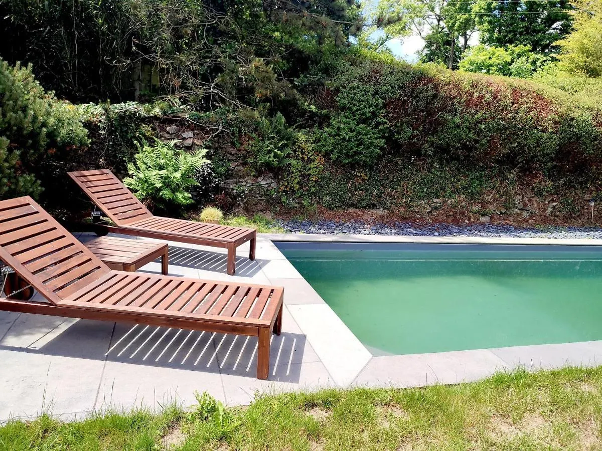 La Tisserande : Maison D'Hotes Creative & Ecologique Saint-Thegonnec Loc-Eguiner France