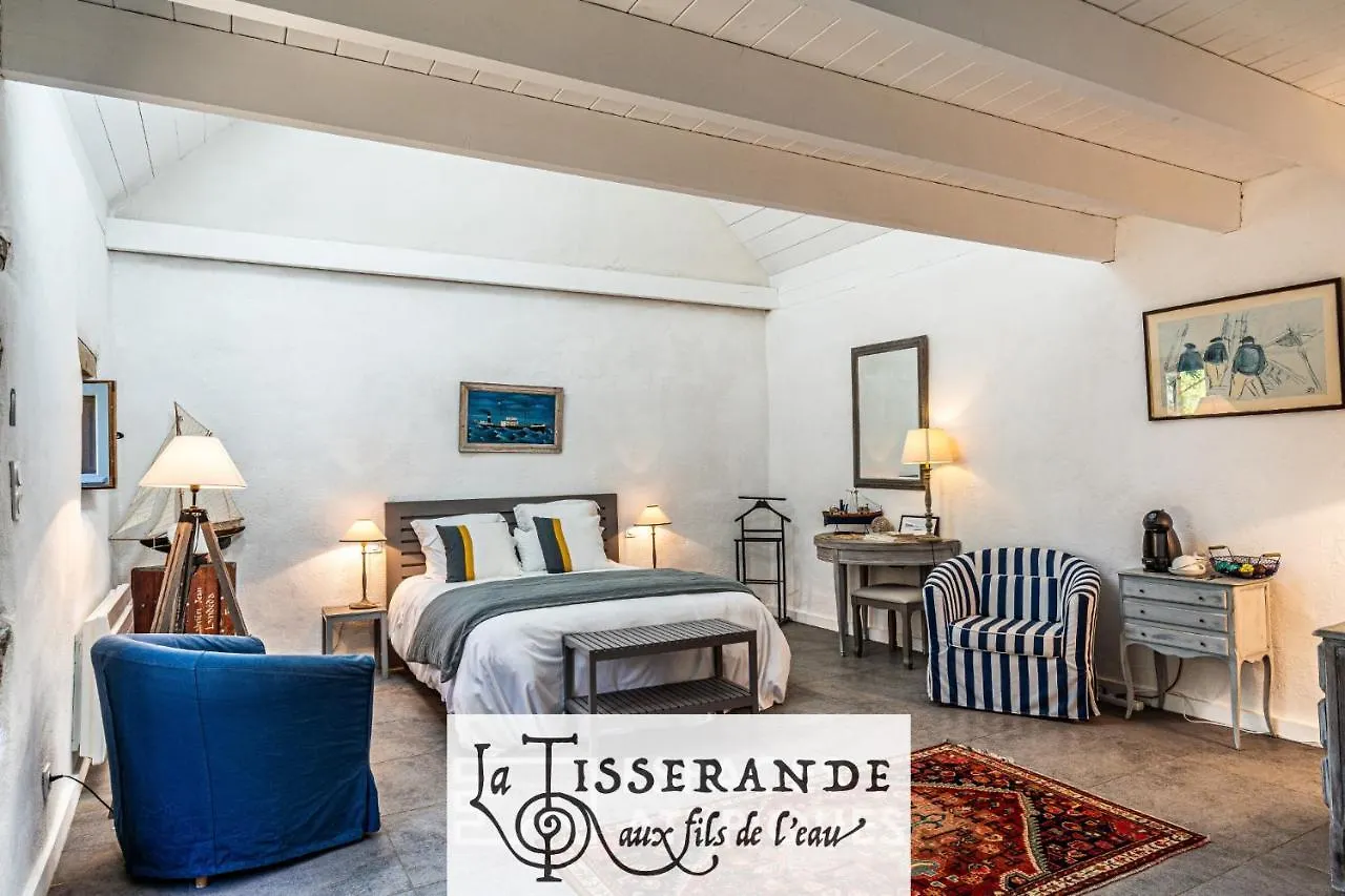 Guest house La Tisserande : Maison D'Hotes Creative & Ecologique Saint-Thegonnec Loc-Eguiner France